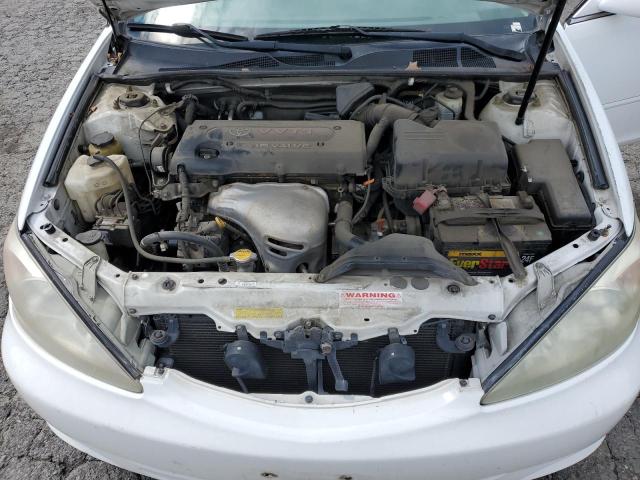 4T1BE30K14U300590 - 2004 TOYOTA CAMRY LE WHITE photo 11