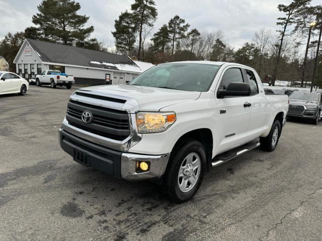5TFUW5F14FX485126 - 2015 TOYOTA TUNDRA DOUBLE CAB SR/SR5 WHITE photo 1
