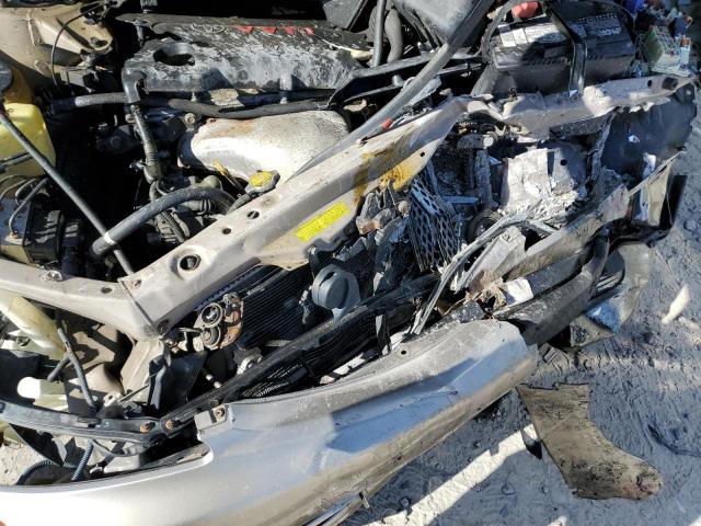 4T1BE32K43U779759 - 2003 TOYOTA CAMRY LE GOLD photo 11