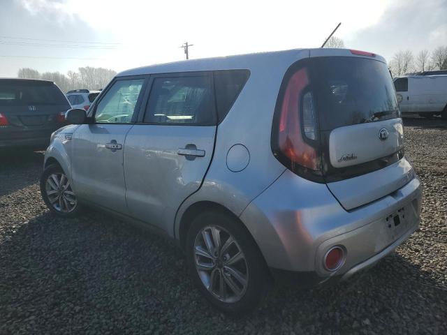 KNDJP3A56J7563588 - 2018 KIA SOUL + SILVER photo 2