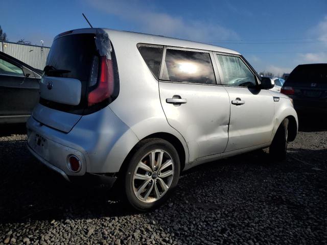KNDJP3A56J7563588 - 2018 KIA SOUL + SILVER photo 3