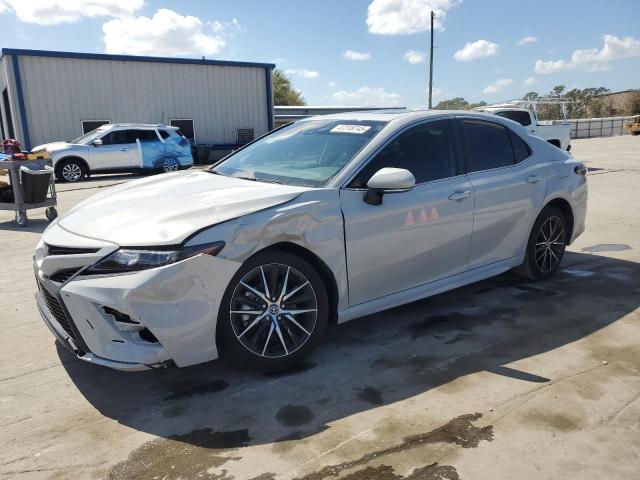 4T1S11AK6RU241400 - 2024 TOYOTA CAMRY SE NIGHT SHADE WHITE photo 1