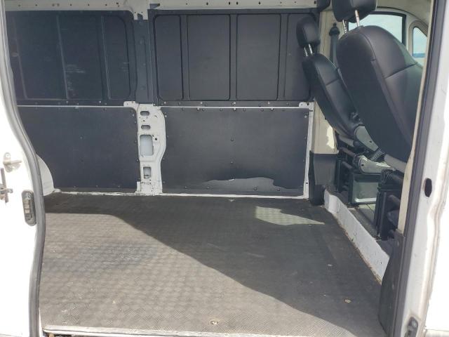 3C6TRVDG2JE104593 - 2018 RAM PROMASTER 2500 HIGH WHITE photo 11