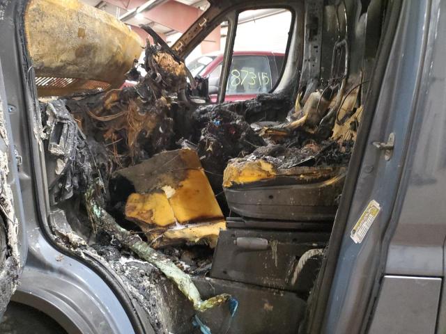 3C6URVJG2KE564542 - 2019 RAM PROMASTER 3500 HIGH ლურჯი ფოტო 7