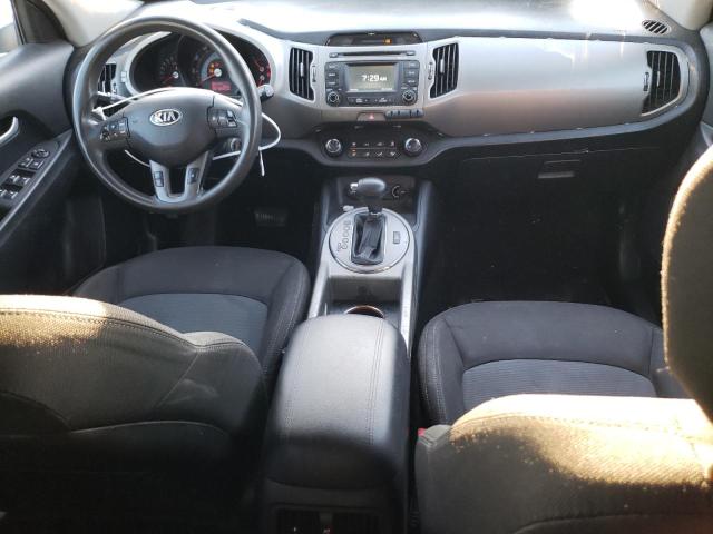 KNDPBCAC5G7834821 - 2016 KIA SPORTAGE LX SILVER photo 8