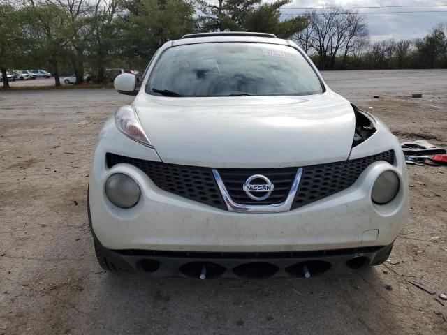 JN8AF5MV1BT013075 - 2011 NISSAN JUKE S WHITE photo 5