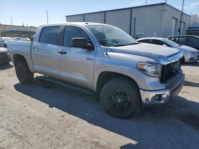 5TFEY5F13KX247809 - 2019 TOYOTA TUNDRA CREWMAX SR5 SILVER photo 4