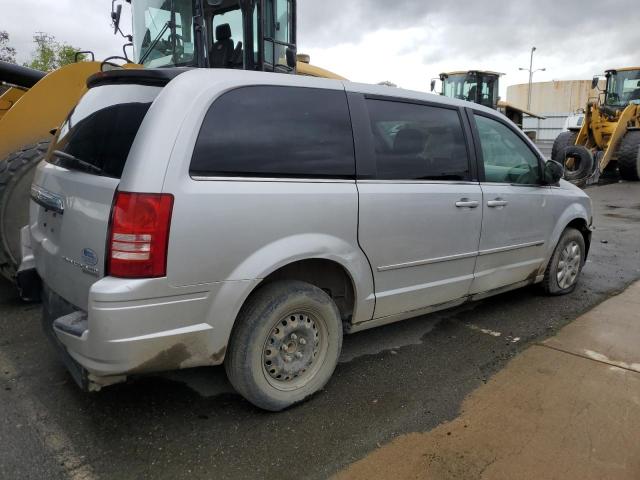 2A4RR4DE6AR173680 - 2010 CHRYSLER TOWN & COU LX SILVER photo 3