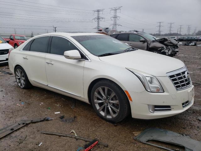 2G61T5S37D9132378 - 2013 CADILLAC XTS PREMIUM COLLECTION WHITE photo 4