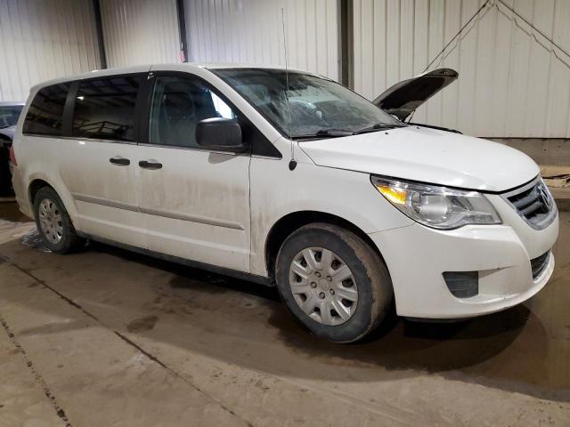 2V4RW4DGXBR740674 - 2011 VOLKSWAGEN ROUTAN S WHITE photo 4
