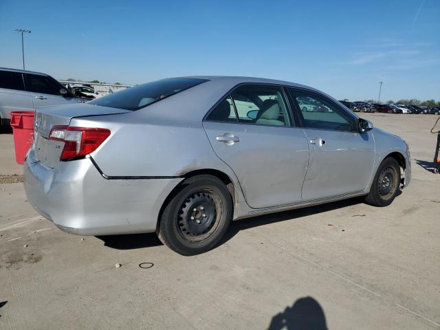 4T1BF1FK2CU099936 - 2012 TOYOTA CAMRY BASE SILVER photo 3