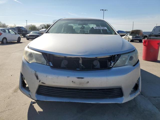 4T1BF1FK2CU099936 - 2012 TOYOTA CAMRY BASE SILVER photo 5