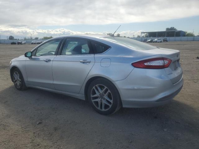 3FA6P0H77GR390652 - 2016 FORD FUSION SE SILVER photo 2