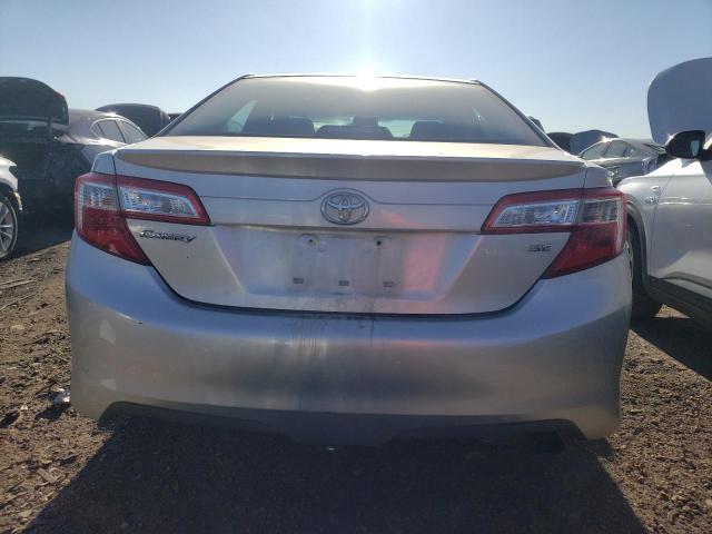 4T1BF1FK8CU098869 - 2012 TOYOTA CAMRY BASE SILVER photo 6