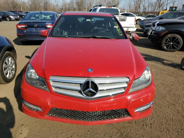 WDDGF4HB3CR220684 - 2012 MERCEDES-BENZ C 250 RED photo 5