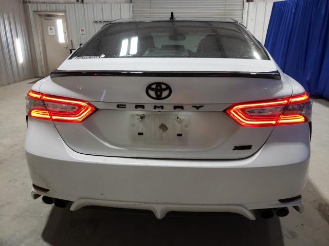 4T1B61HK2KU241889 - 2019 TOYOTA CAMRY XSE WHITE photo 6