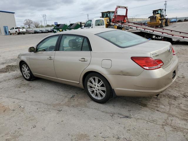 4T1BK36B25U059883 - 2005 TOYOTA AVALON XL GOLD photo 2