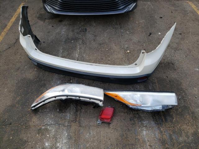 5TDKKRFH4FS044139 - 2015 TOYOTA HIGHLANDER XLE WHITE photo 13