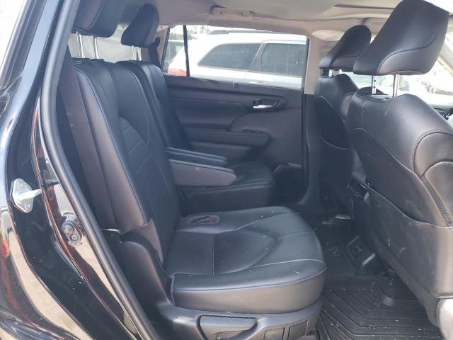 5TDGZRBHXLS506951 - 2020 TOYOTA HIGHLANDER XLE BLACK photo 11