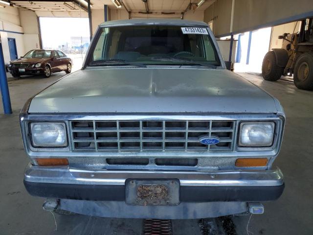 1FMCU14T9JUA13556 - 1988 FORD BRONCO II SILVER photo 5