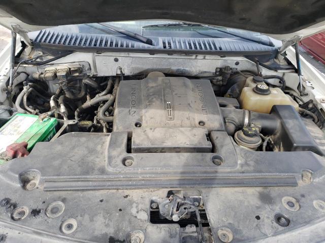 5LMFU275X8LJ06065 - 2008 LINCOLN NAVIGATOR თეთრი ფოტო 12