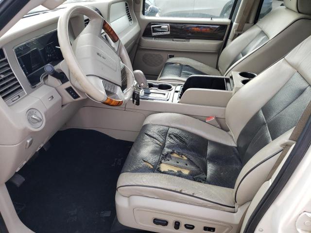 5LMFU275X8LJ06065 - 2008 LINCOLN NAVIGATOR თეთრი ფოტო 7