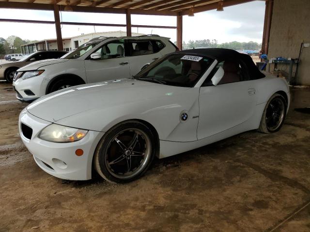 4USBT53575LT28116 - 2005 BMW Z4 3.0 WHITE photo 1