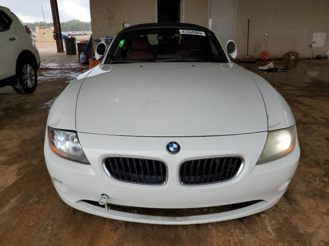 4USBT53575LT28116 - 2005 BMW Z4 3.0 WHITE photo 5