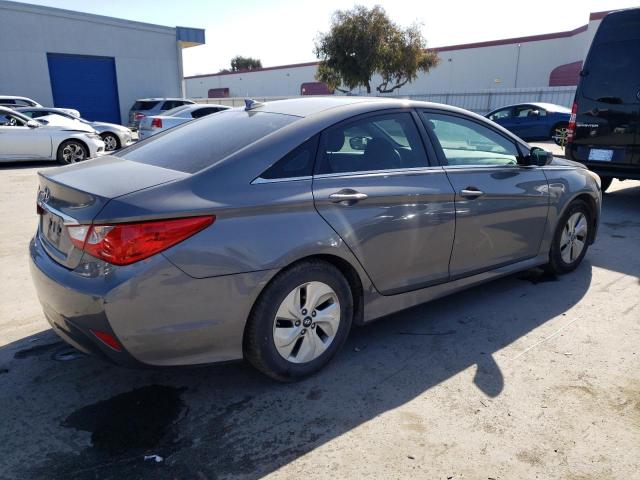 5NPEB4AC4EH814243 - 2014 HYUNDAI SONATA GLS GRAY photo 3