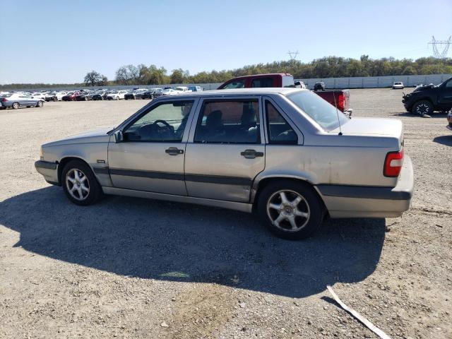 YV1LS5547V1377131 - 1997 VOLVO 850 SILVER photo 2