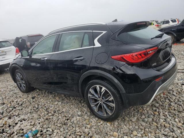 SJKCH5CR0JA049205 - 2018 INFINITI QX30 BASE 黑色 照片 2
