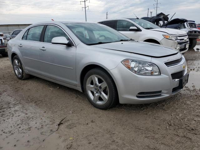 1G1ZH57B294224275 - 2009 CHEVROLET MALIBU 1LT SILVER photo 4