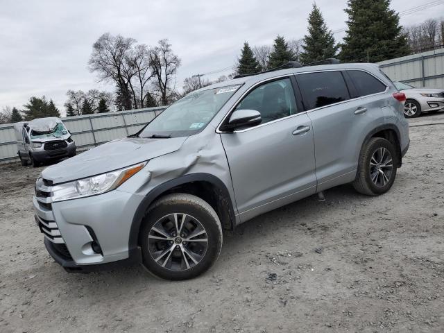 2017 TOYOTA HIGHLANDER LE, 