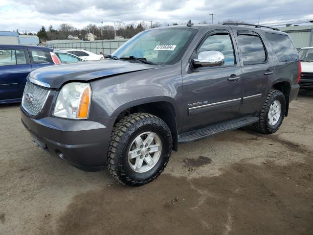 1GKS2AE07BR112704 - 2011 GMC YUKON SLE SILVER photo 1