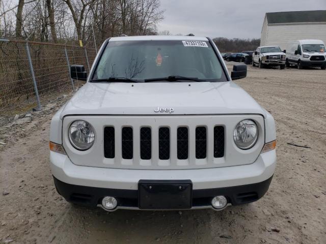 1C4NJRFB8GD610778 - 2016 JEEP PATRIOT LATITUDE WHITE photo 5