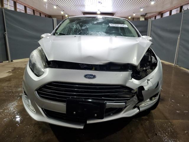 3FADP4BJXEM202610 - 2014 FORD FIESTA SE SILVER photo 5