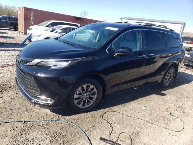 5TDYRKEC7PS146801 - 2023 TOYOTA SIENNA XLE BLACK photo 1