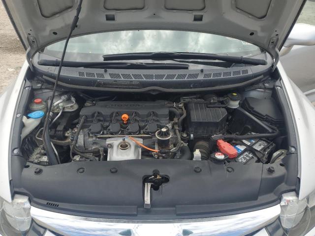 2HGFA1F69AH307058 - 2010 HONDA CIVIC LX-S فضي صورة 11