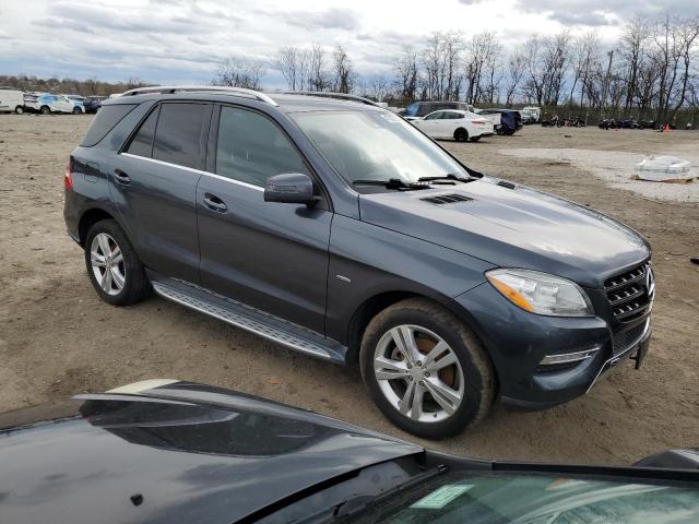 4JGDA2EB9CA025753 - 2012 MERCEDES-BENZ ML 350 BLUETEC GRAY photo 4