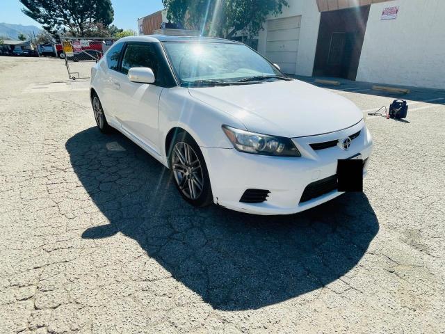 JTKJF5C70B3019215 - 2011 TOYOTA SCION TC WHITE photo 2