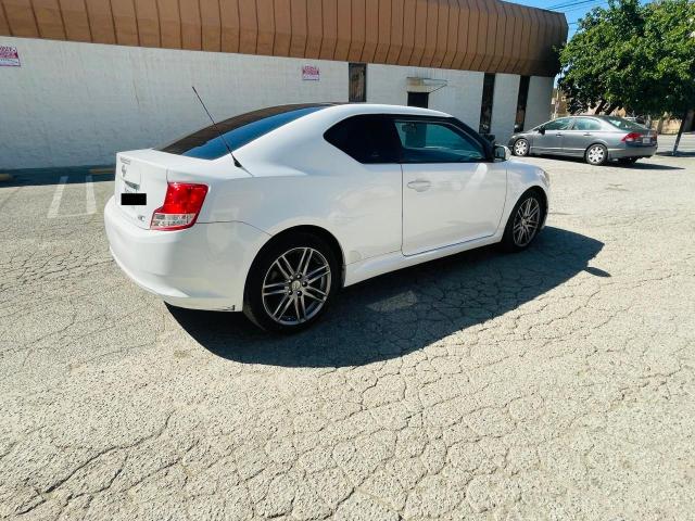 JTKJF5C70B3019215 - 2011 TOYOTA SCION TC WHITE photo 3