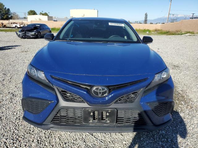 4T1G11AK1PU144592 - 2023 TOYOTA CAMRY SE NIGHT SHADE BLUE photo 5