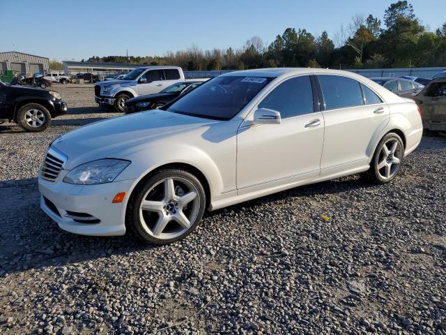 WDDNG7BB8BA404160 - 2011 MERCEDES-BENZ S 550 WHITE photo 1