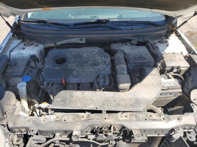 5NPE24AF2GH377498 - 2016 HYUNDAI SONATA SE WHITE photo 11