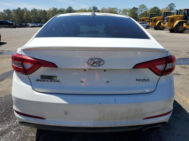 5NPE24AF2GH377498 - 2016 HYUNDAI SONATA SE WHITE photo 6