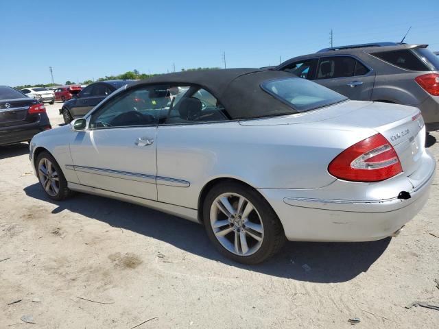 WDBTK65J85F154700 - 2005 MERCEDES-BENZ CLK 320 SILVER photo 2