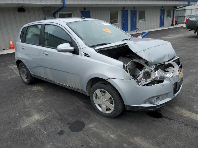 KL1TD6DE3AB100682 - 2010 CHEVROLET AVEO LS 银色 照片 4