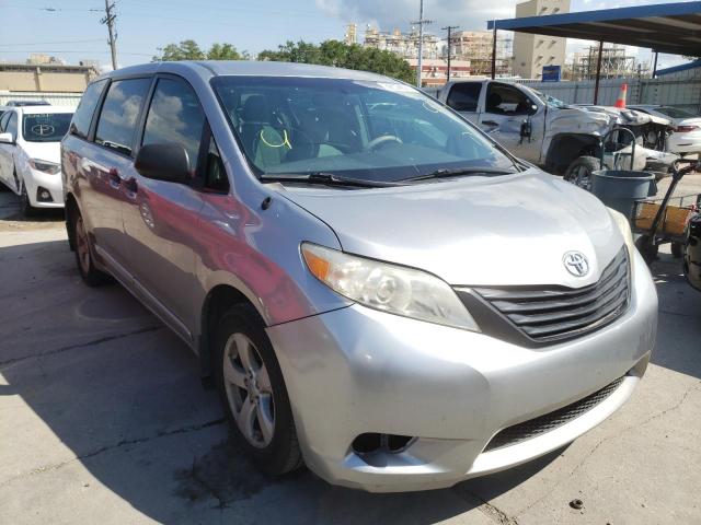 5TDKA3DCXBS008375 - 2011 TOYOTA SIENNA BASE SILVER photo 1