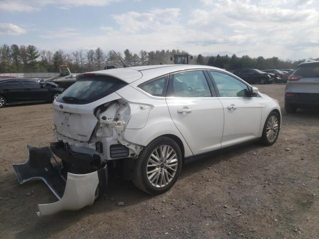 1FADP3N28JL273573 - 2018 FORD FOCUS TITANIUM WHITE photo 3