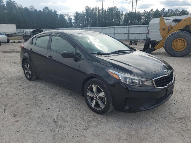 3KPFL4A74JE164428 - 2018 KIA FORTE LX BLACK photo 4